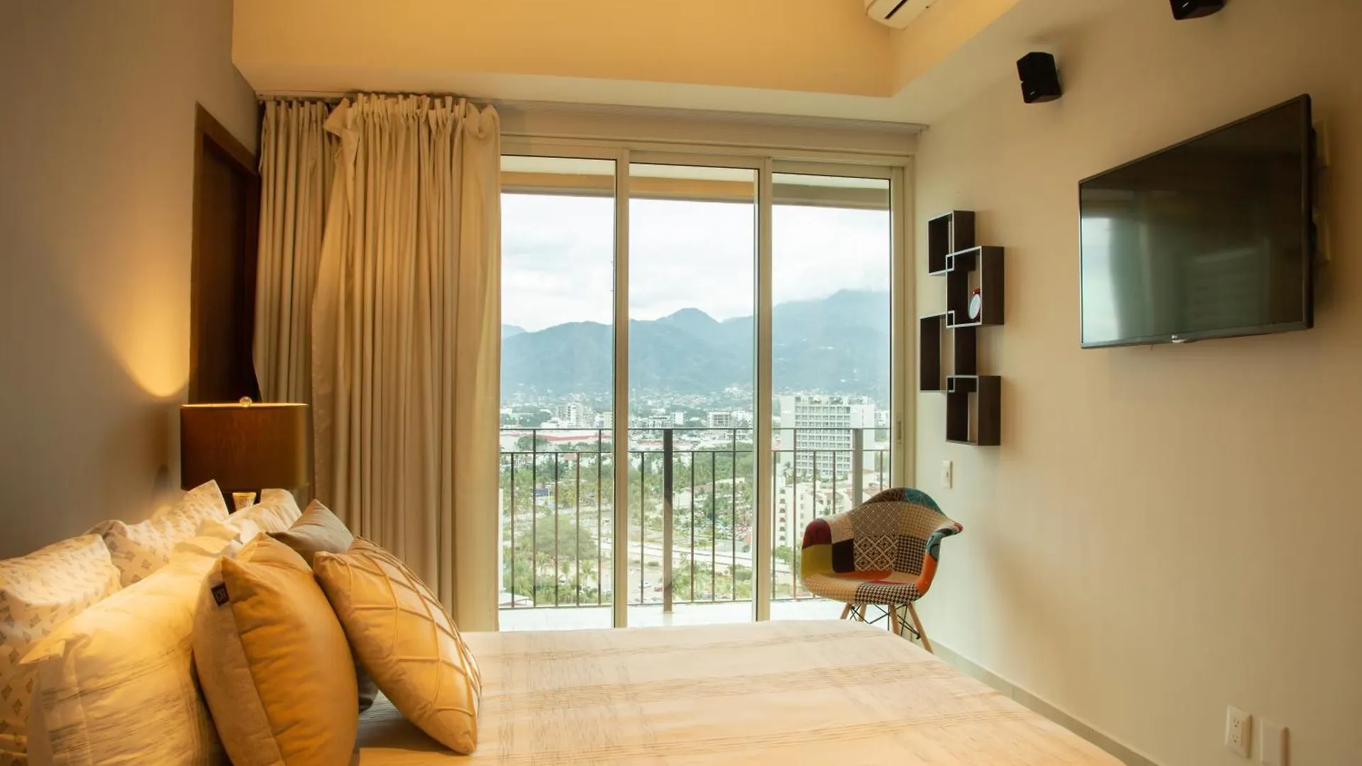 Gorgeous 15 Floor Grand Venetian Apartment Puerto Vallarta 0*,  Mexico