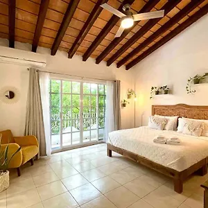 Homestay Private In A Boho House N3, Puerto Vallarta