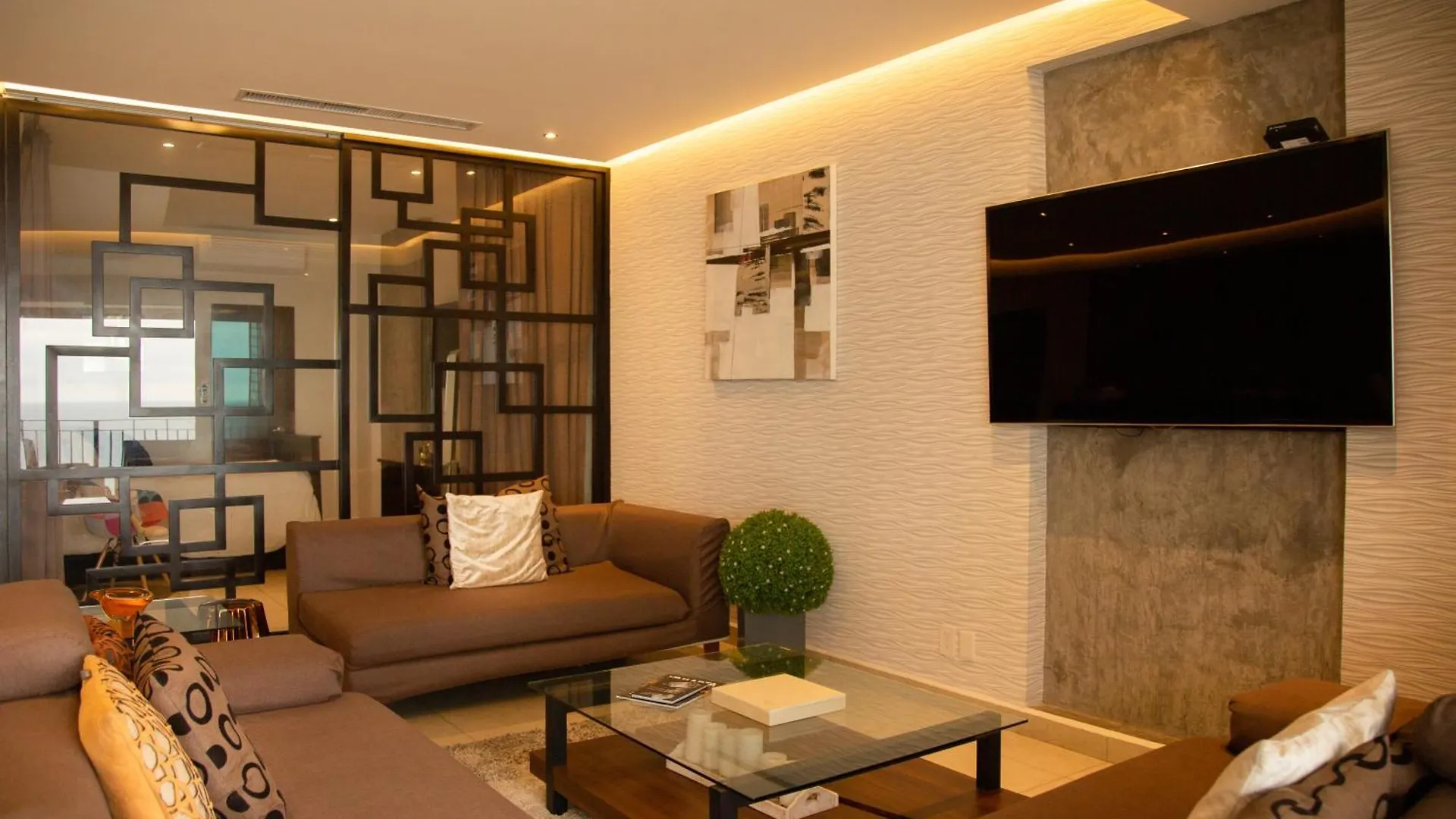 Gorgeous 15 Floor Grand Venetian Apartment Puerto Vallarta