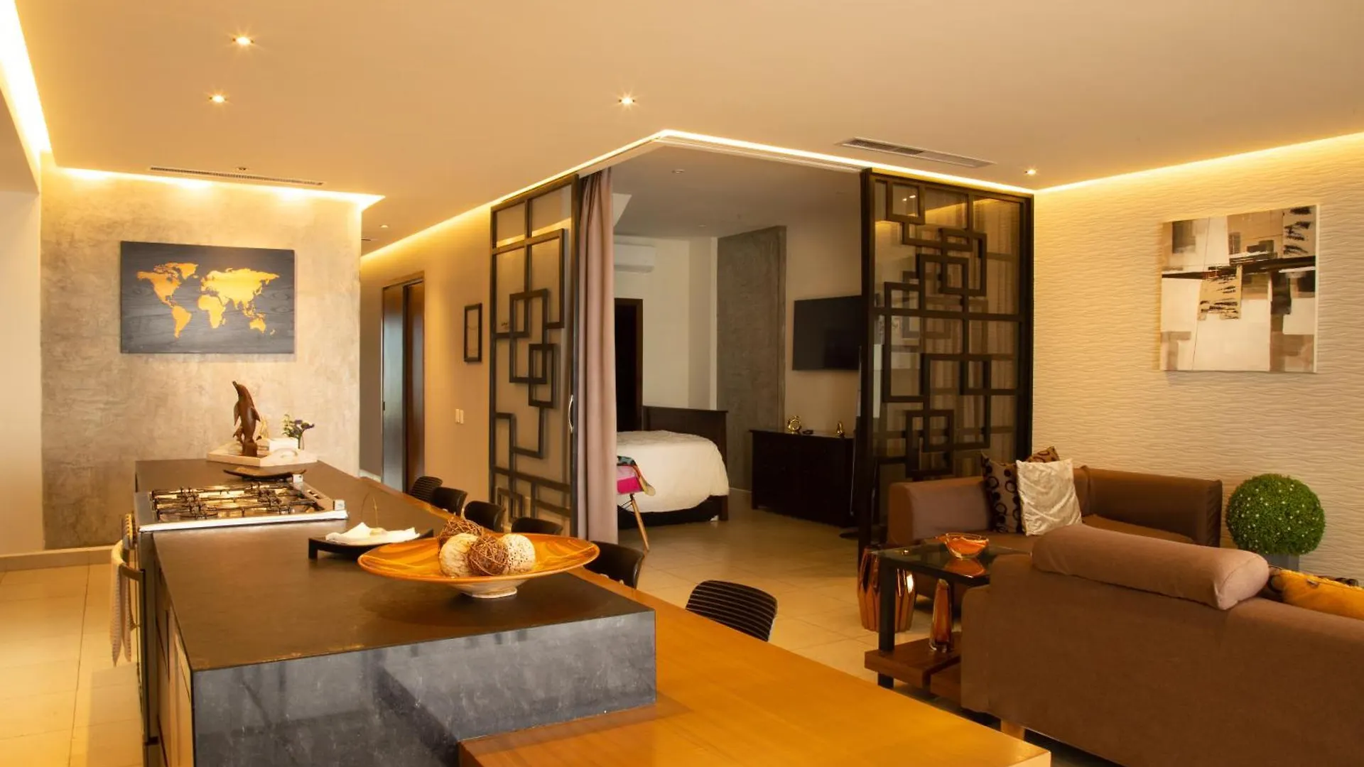 Gorgeous 15 Floor Grand Venetian Apartment Puerto Vallarta